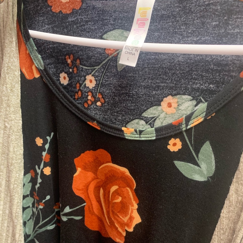 Lularoe - Picture 6 of 8